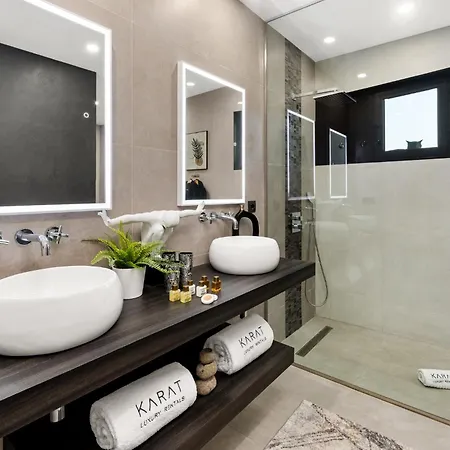 Karat Serendibida * Costa Adeje (Tenerife)