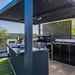 Karat Serendibida * אדחה