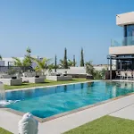 Karat Serendibida וילה *