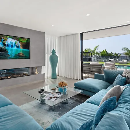 Karat Serendibida Βίλα